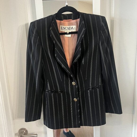 1015 Escada Striped Two Button Blazer Jacket Size 36 Color Black White Gold - Picture 1 of 6